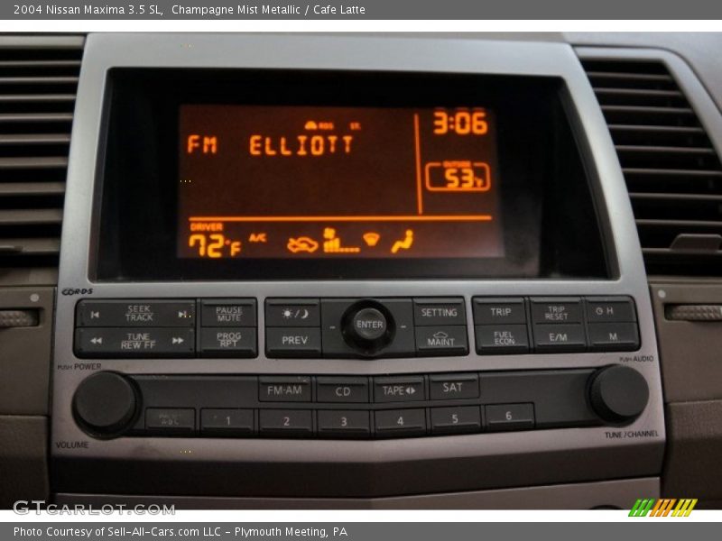 Champagne Mist Metallic / Cafe Latte 2004 Nissan Maxima 3.5 SL