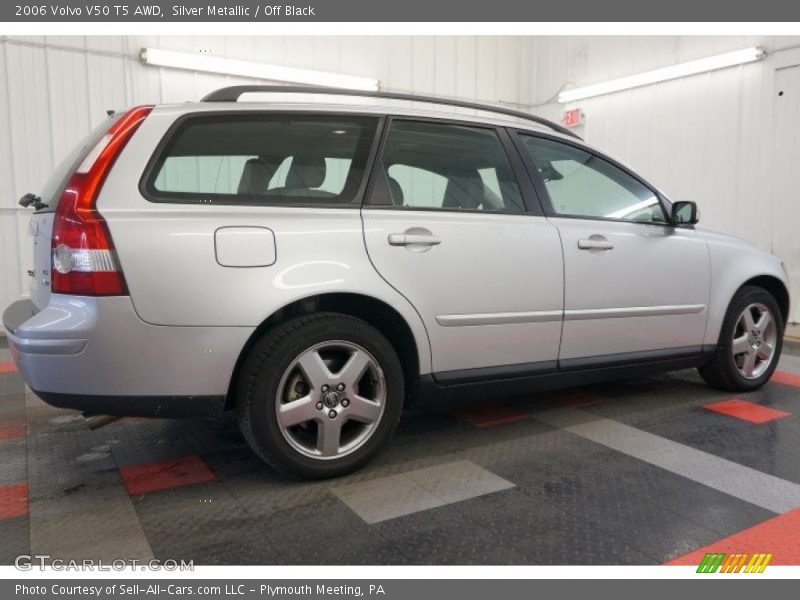 Silver Metallic / Off Black 2006 Volvo V50 T5 AWD