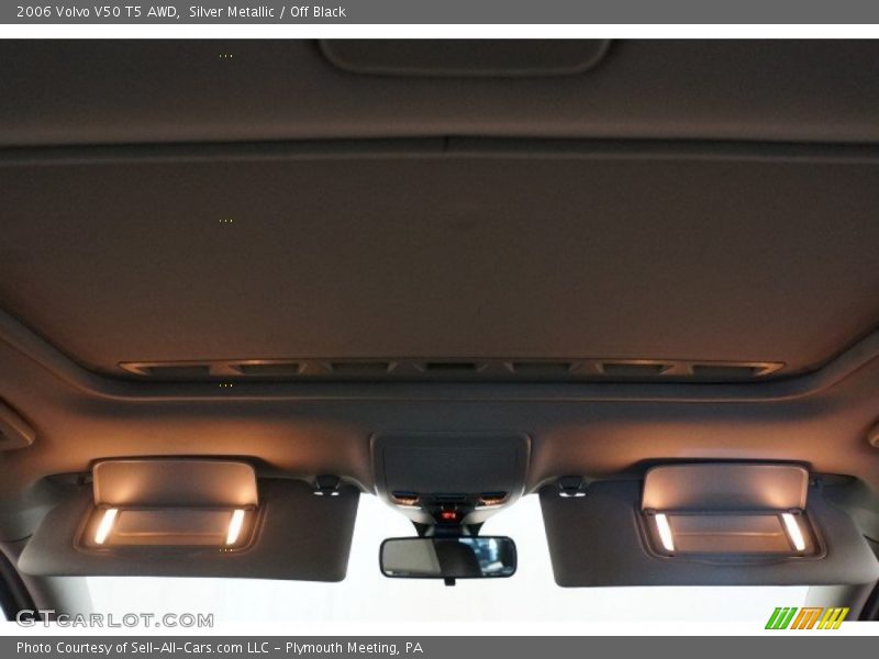 Silver Metallic / Off Black 2006 Volvo V50 T5 AWD