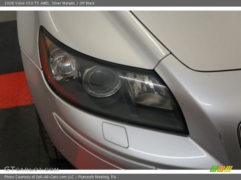 Silver Metallic / Off Black 2006 Volvo V50 T5 AWD