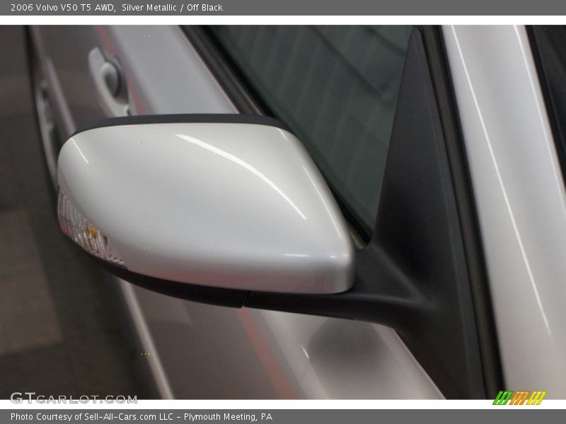 Silver Metallic / Off Black 2006 Volvo V50 T5 AWD
