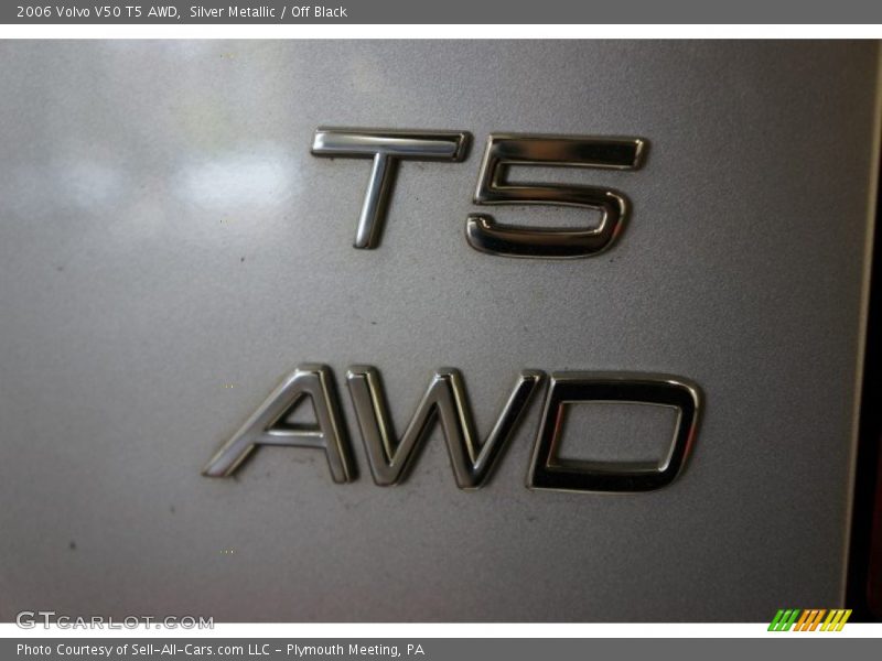 Silver Metallic / Off Black 2006 Volvo V50 T5 AWD