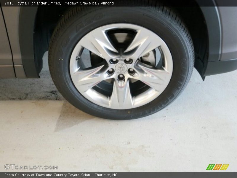 Predawn Gray Mica / Almond 2015 Toyota Highlander Limited