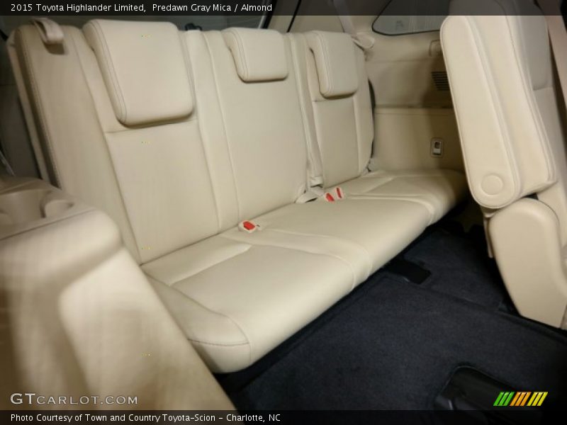 Predawn Gray Mica / Almond 2015 Toyota Highlander Limited