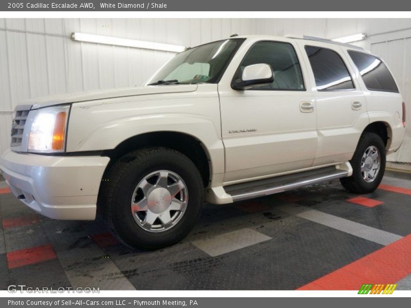 White Diamond / Shale 2005 Cadillac Escalade AWD