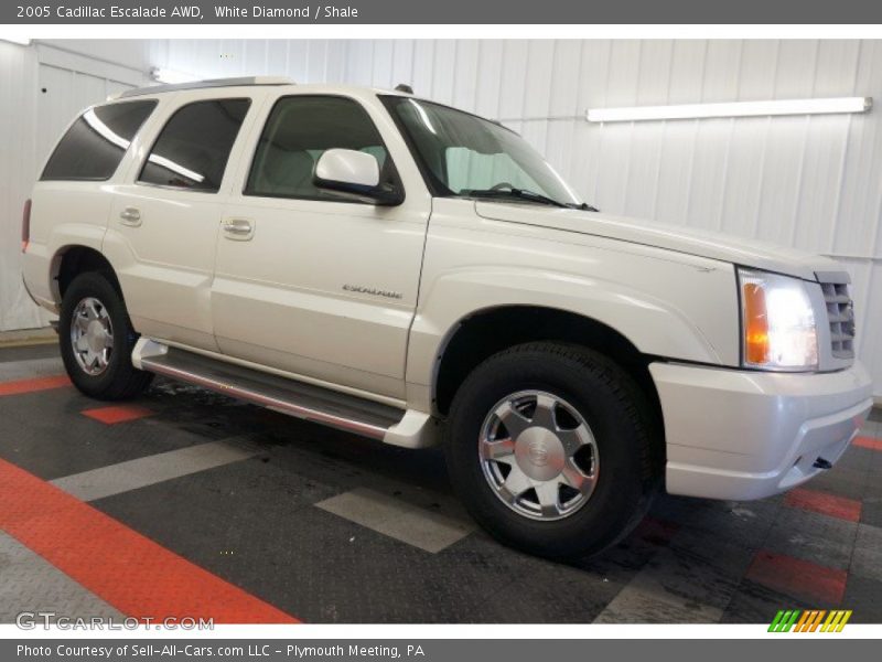 White Diamond / Shale 2005 Cadillac Escalade AWD