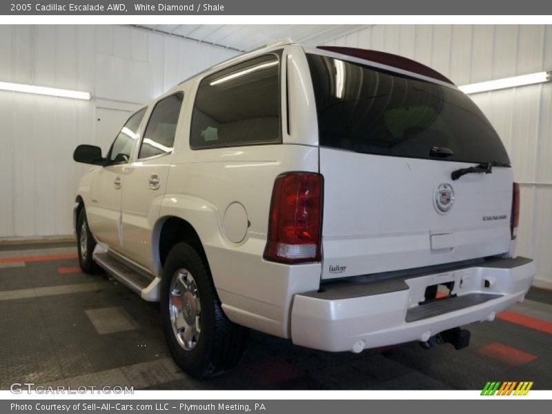 White Diamond / Shale 2005 Cadillac Escalade AWD