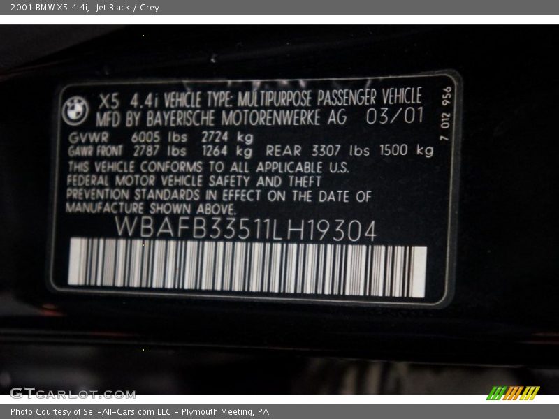 Jet Black / Grey 2001 BMW X5 4.4i