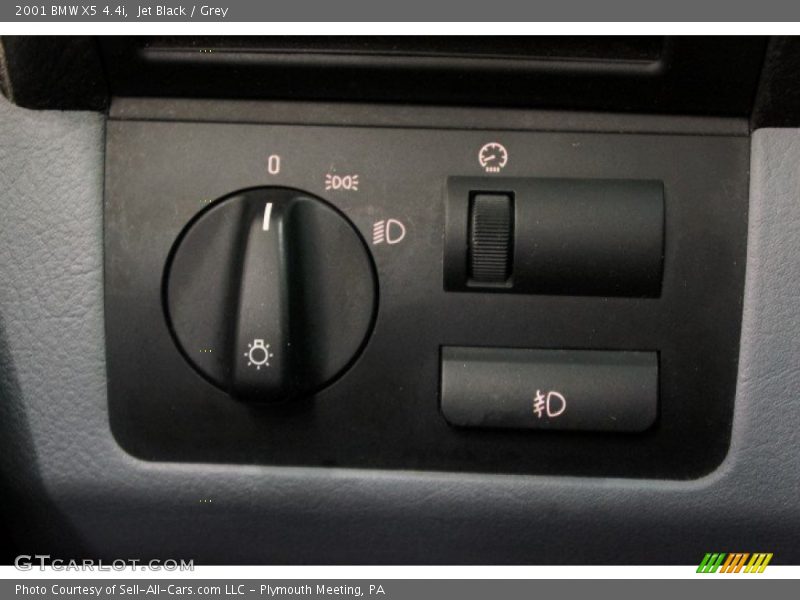 Jet Black / Grey 2001 BMW X5 4.4i