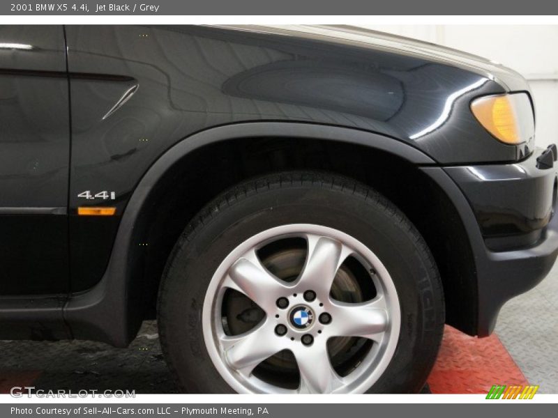 Jet Black / Grey 2001 BMW X5 4.4i