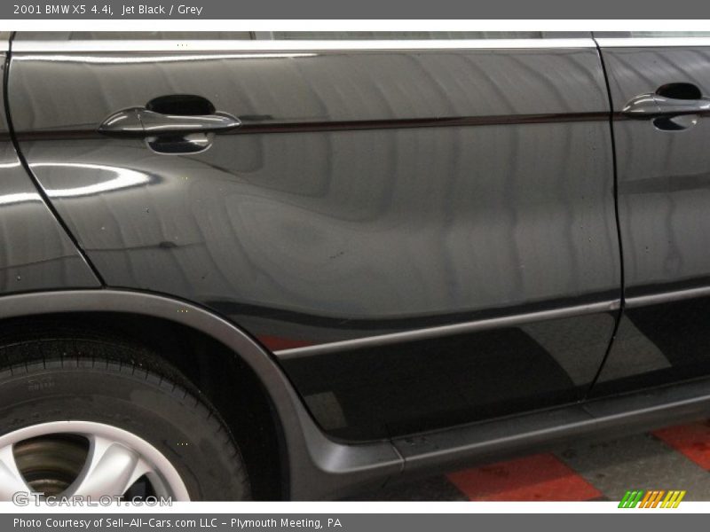 Jet Black / Grey 2001 BMW X5 4.4i