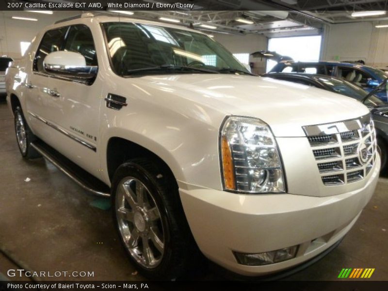 White Diamond / Ebony/Ebony 2007 Cadillac Escalade EXT AWD