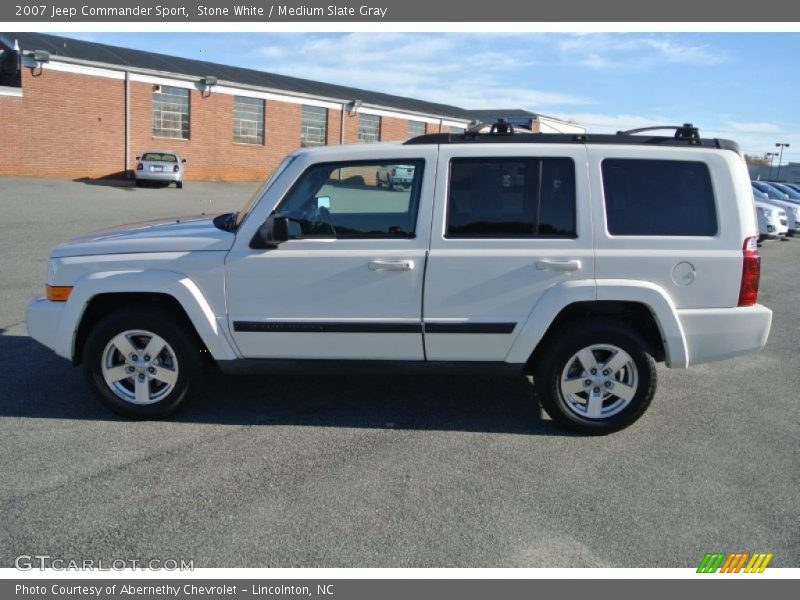 Stone White / Medium Slate Gray 2007 Jeep Commander Sport