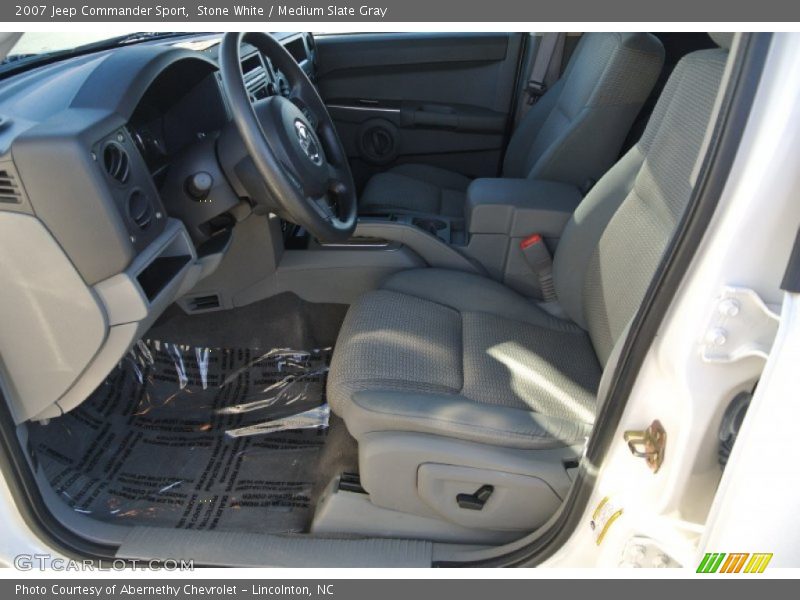 Stone White / Medium Slate Gray 2007 Jeep Commander Sport