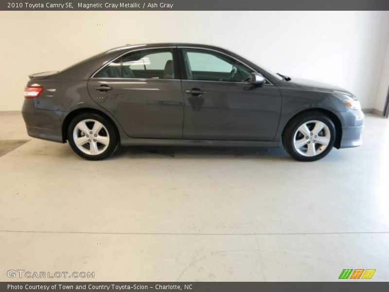 Magnetic Gray Metallic / Ash Gray 2010 Toyota Camry SE