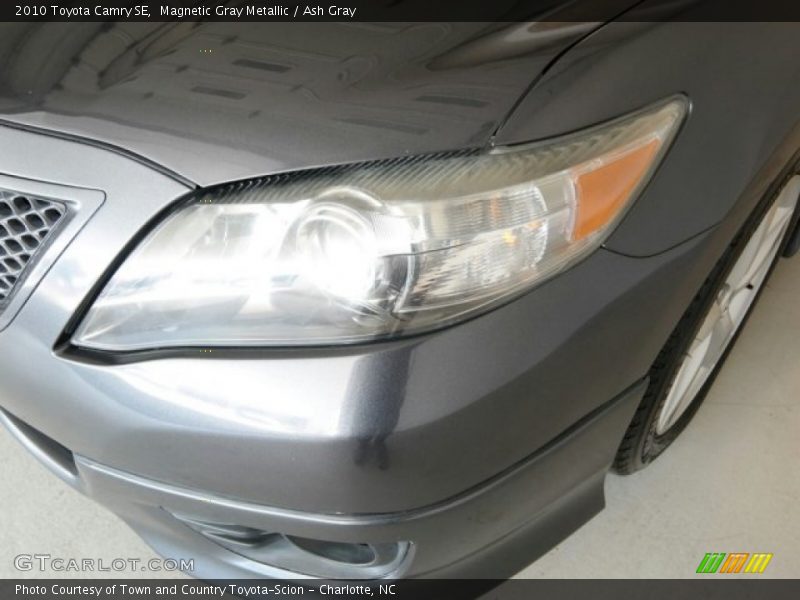 Magnetic Gray Metallic / Ash Gray 2010 Toyota Camry SE