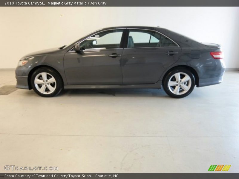 Magnetic Gray Metallic / Ash Gray 2010 Toyota Camry SE