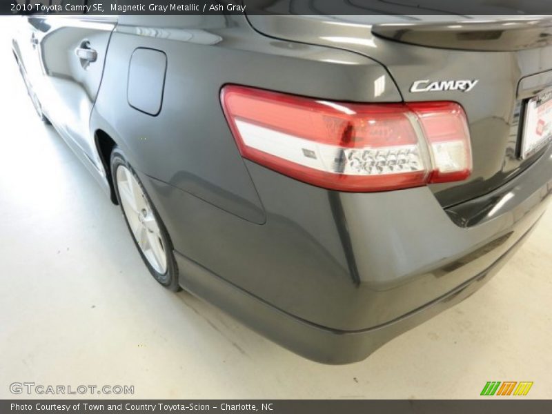 Magnetic Gray Metallic / Ash Gray 2010 Toyota Camry SE