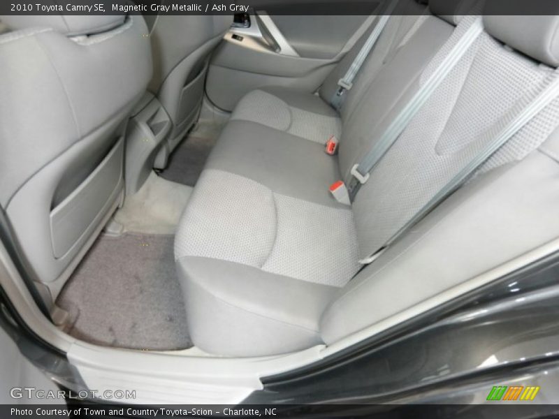 Magnetic Gray Metallic / Ash Gray 2010 Toyota Camry SE