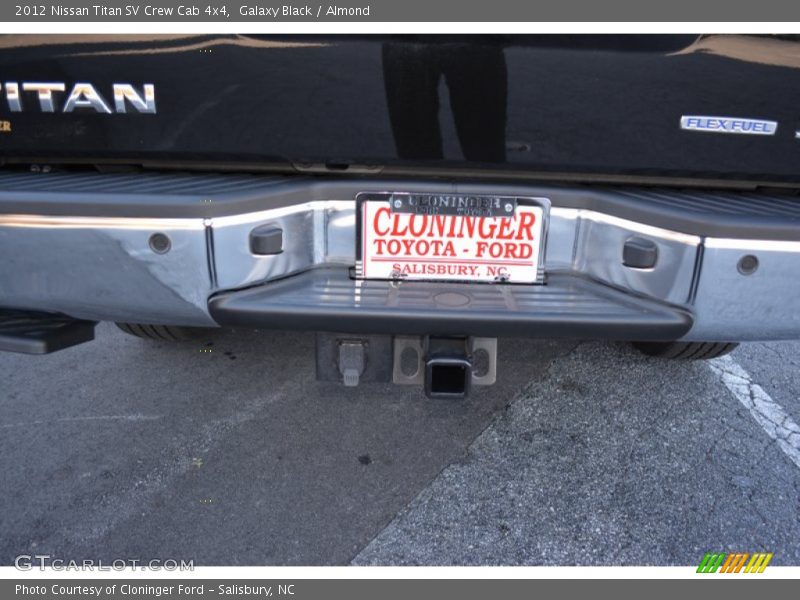 Galaxy Black / Almond 2012 Nissan Titan SV Crew Cab 4x4