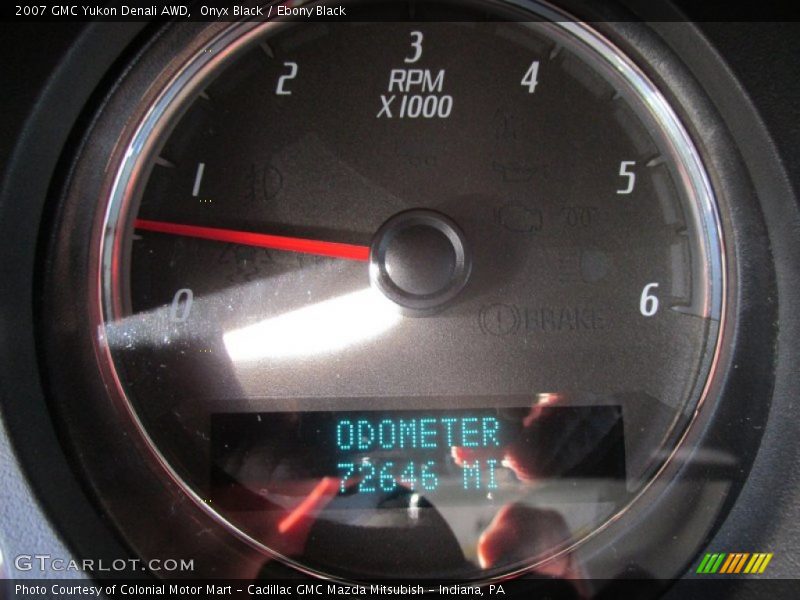 Onyx Black / Ebony Black 2007 GMC Yukon Denali AWD