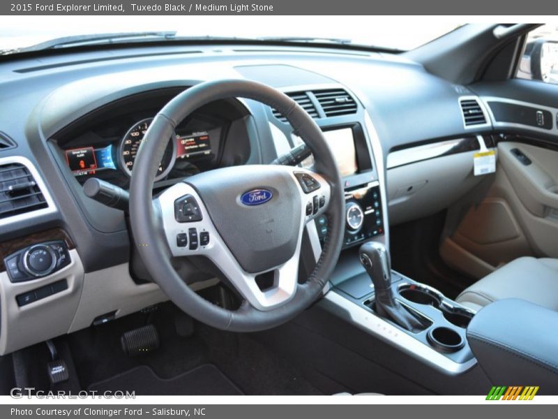 Front Seat of 2015 Explorer Limited