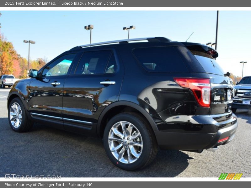 Tuxedo Black / Medium Light Stone 2015 Ford Explorer Limited