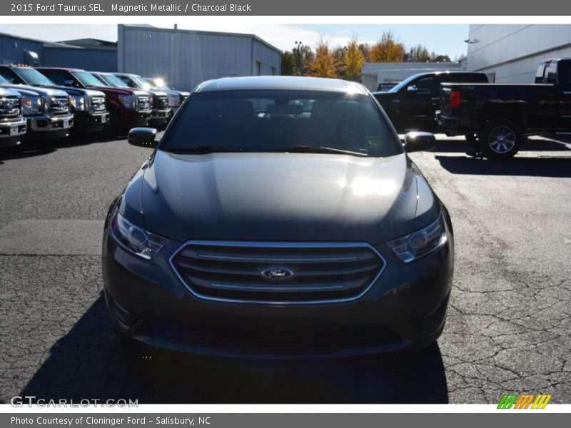 Magnetic Metallic / Charcoal Black 2015 Ford Taurus SEL
