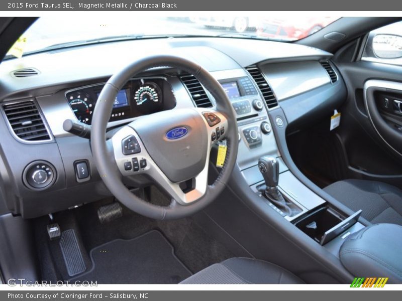 Magnetic Metallic / Charcoal Black 2015 Ford Taurus SEL