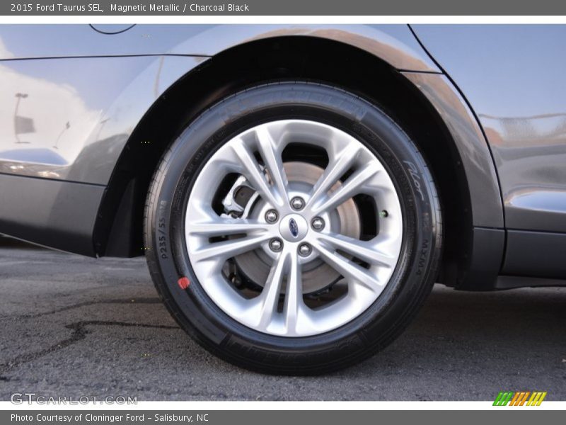 Magnetic Metallic / Charcoal Black 2015 Ford Taurus SEL