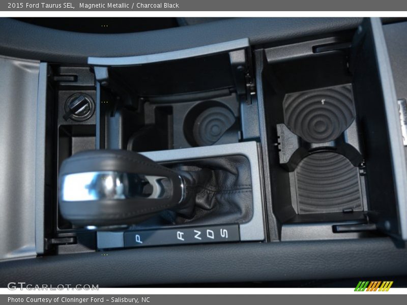 Magnetic Metallic / Charcoal Black 2015 Ford Taurus SEL