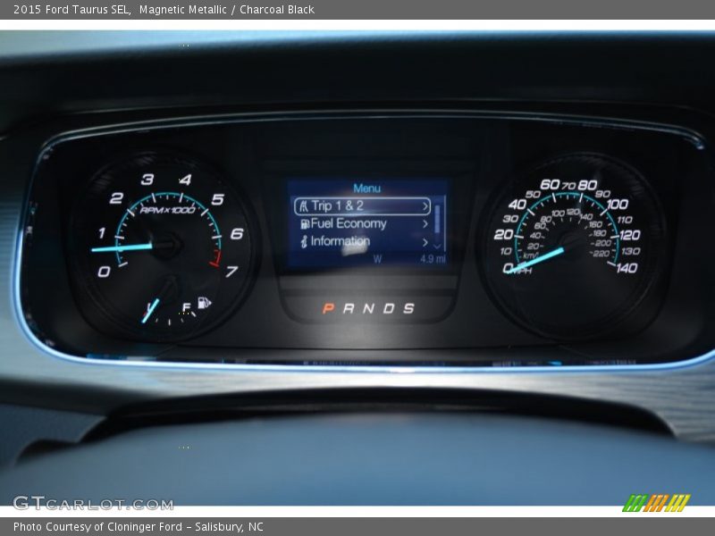 Magnetic Metallic / Charcoal Black 2015 Ford Taurus SEL