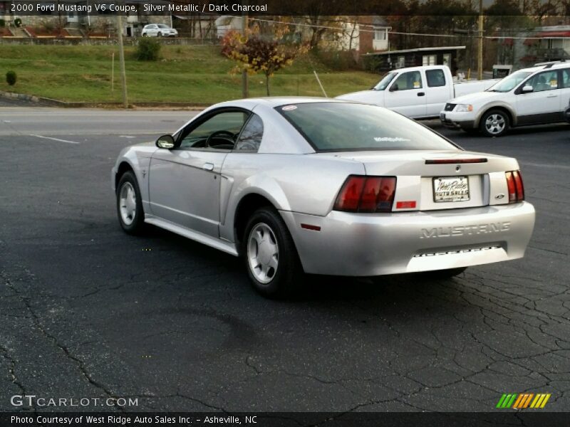 Silver Metallic / Dark Charcoal 2000 Ford Mustang V6 Coupe
