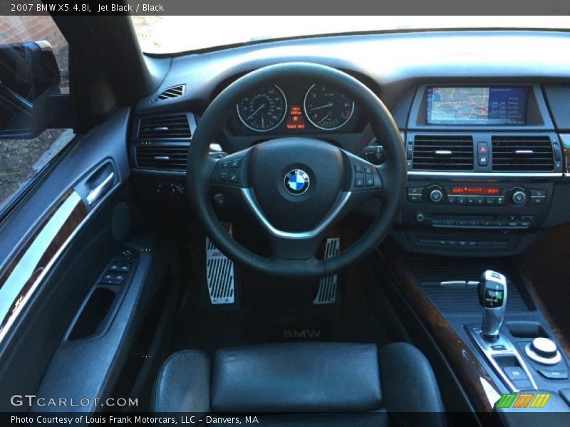 Dashboard of 2007 X5 4.8i