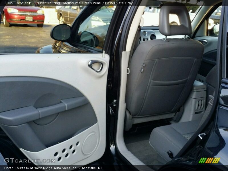 Melbourne Green Pearl / Pastel Slate Gray 2009 Chrysler PT Cruiser Touring