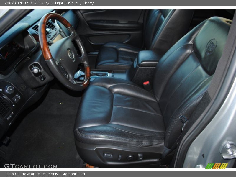 Light Platinum / Ebony 2007 Cadillac DTS Luxury II