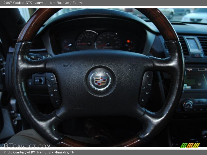 Light Platinum / Ebony 2007 Cadillac DTS Luxury II