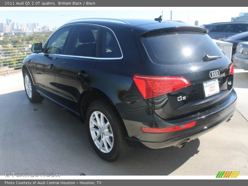 Brilliant Black / Black 2011 Audi Q5 2.0T quattro
