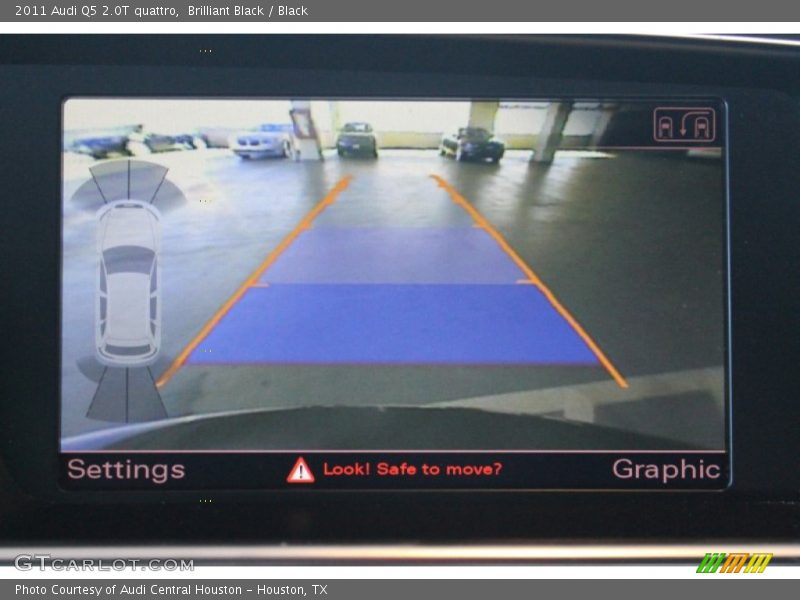 Brilliant Black / Black 2011 Audi Q5 2.0T quattro