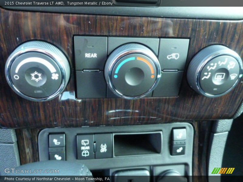 Tungsten Metallic / Ebony 2015 Chevrolet Traverse LT AWD