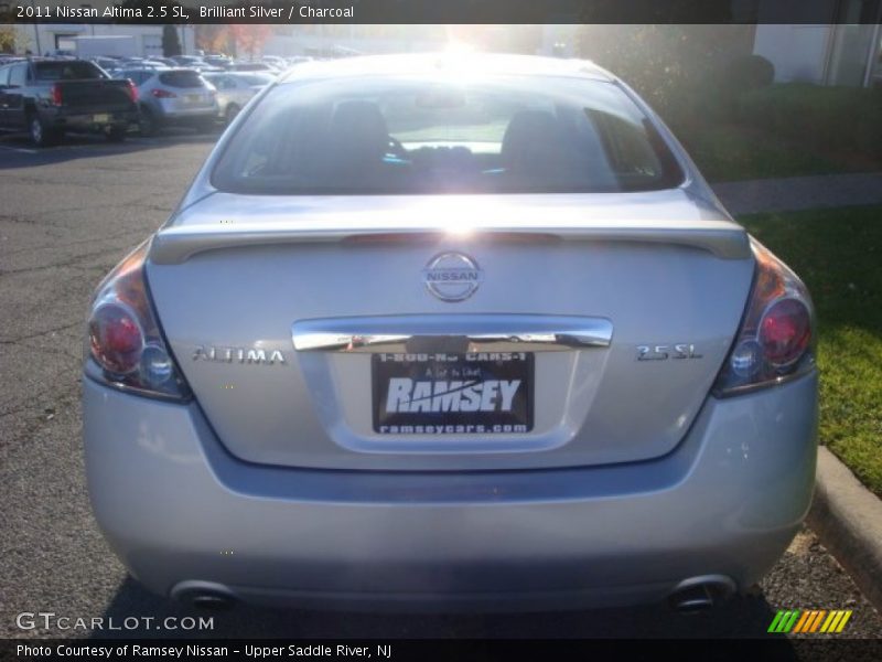 Brilliant Silver / Charcoal 2011 Nissan Altima 2.5 SL