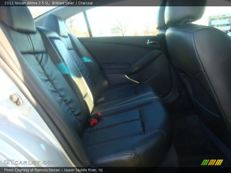 Brilliant Silver / Charcoal 2011 Nissan Altima 2.5 SL