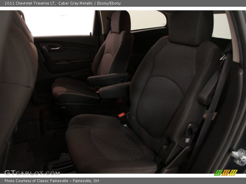 Cyber Gray Metallic / Ebony/Ebony 2011 Chevrolet Traverse LT