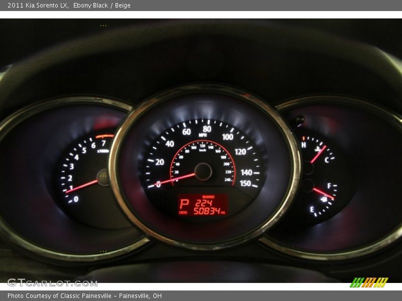 Ebony Black / Beige 2011 Kia Sorento LX