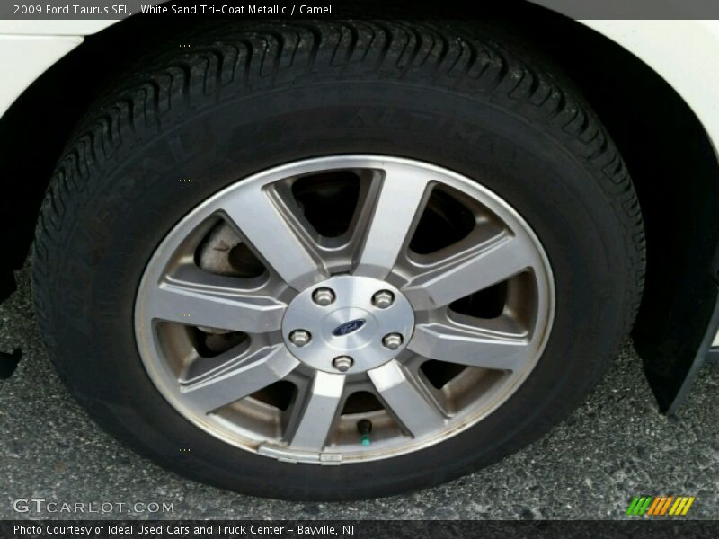 White Sand Tri-Coat Metallic / Camel 2009 Ford Taurus SEL