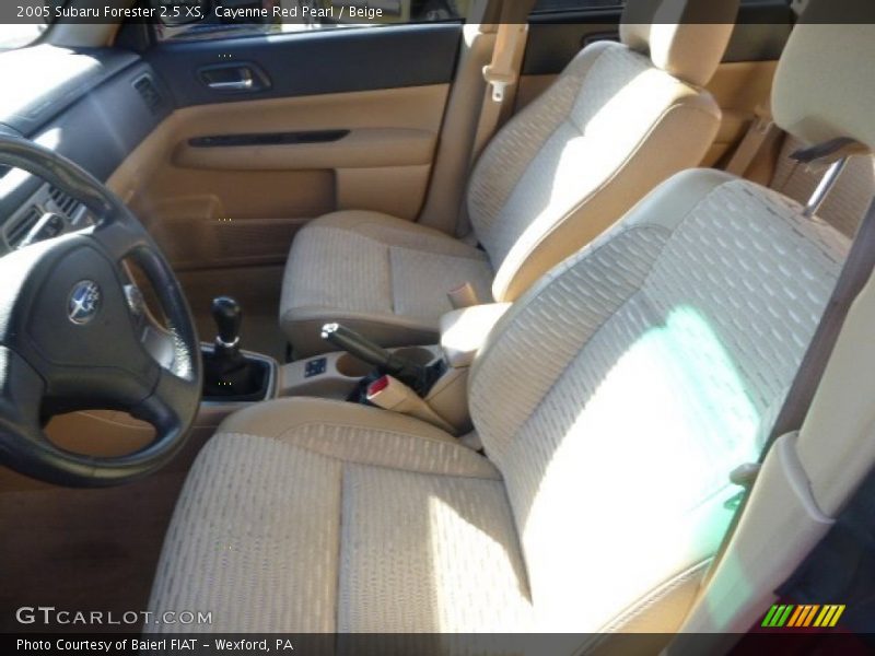 Cayenne Red Pearl / Beige 2005 Subaru Forester 2.5 XS