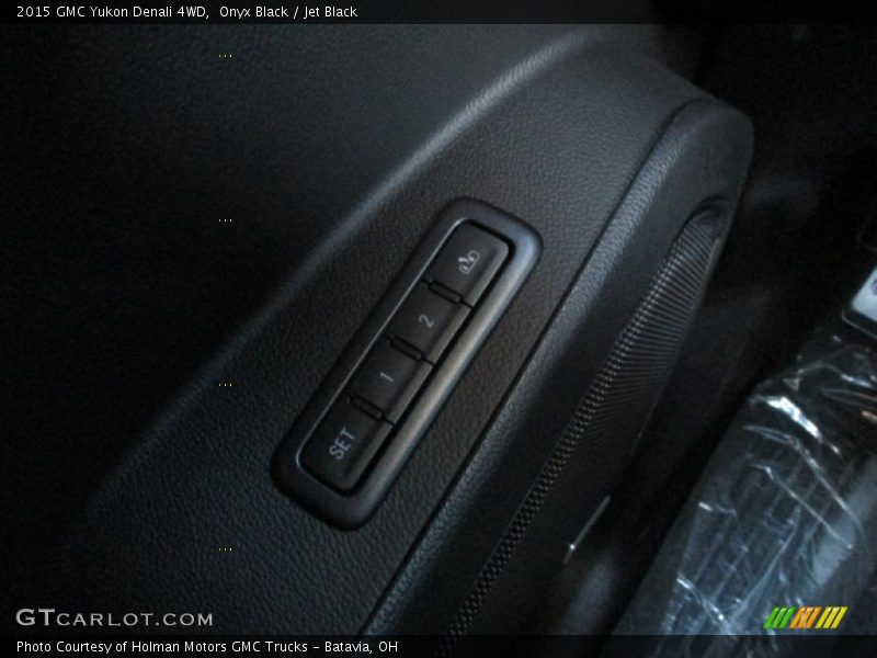 Onyx Black / Jet Black 2015 GMC Yukon Denali 4WD
