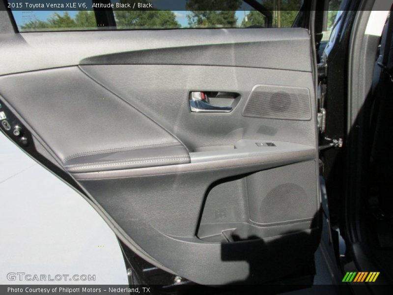 Attitude Black / Black 2015 Toyota Venza XLE V6