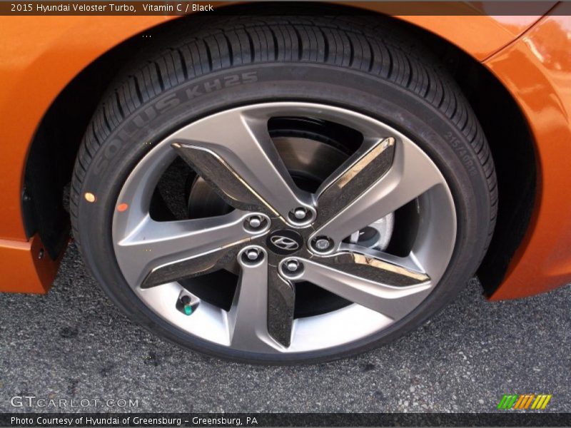 Vitamin C / Black 2015 Hyundai Veloster Turbo