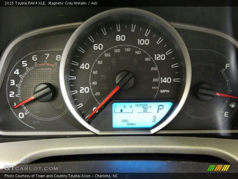 Magnetic Gray Metallic / Ash 2015 Toyota RAV4 XLE